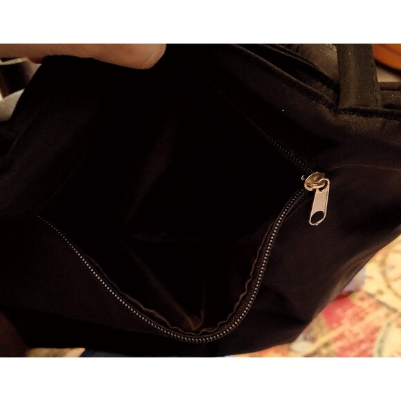 Large Black Shoulder Bag with Alaska - Picture 7 of 7